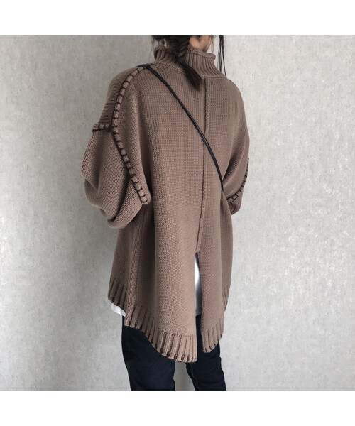 copine（コピン）の「12月10日再入荷！バックスリットデザイン！ハンドステッチモックネックゆるニット(3color)（ニット/セーター・レディース・その他）」の13枚目の写真