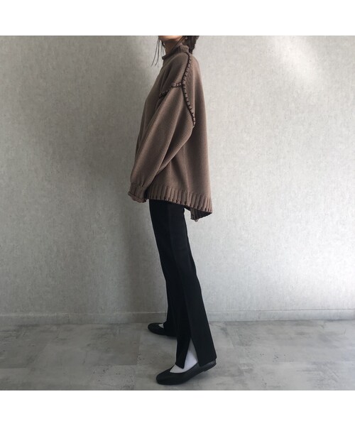 copine（コピン）の「12月10日再入荷！バックスリットデザイン！ハンドステッチモックネックゆるニット(3color)（ニット/セーター・レディース・その他）」の8枚目の写真