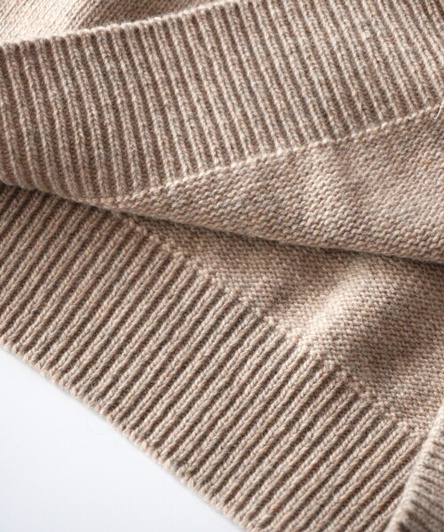 BOYSHE（ボーイシー）の「プレミアムラム クルーネックニット ベージュ