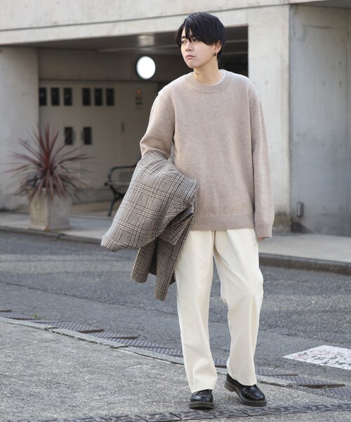 BOYSHE（ボーイシー）の「プレミアムラム クルーネックニット