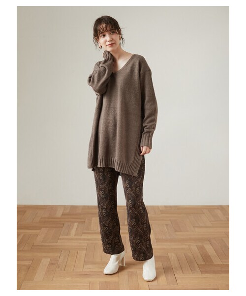 Green　Parks（グリーンパークス）の「サイドリブスリットVニットチュニック（トップス・アイボリー/グレー/ブラック/ブラウン/ブルーグリーン・F）」の16枚目の写真
