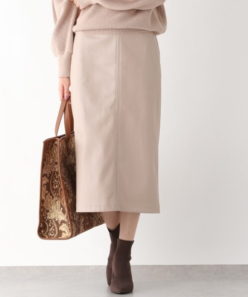 Andemiu（アンデミュウ）の「エコレザーサスツキスカート（スカート・ブラック/ライトブラウン(NEW)/ベージュ(NEW)）」の19枚目の写真