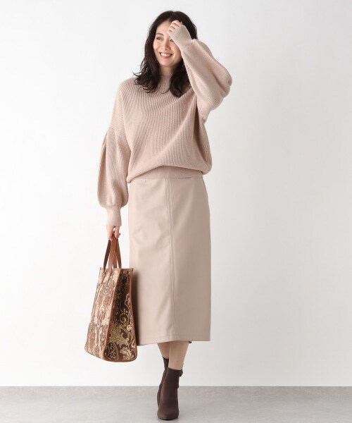 Andemiu（アンデミュウ）の「エコレザーサスツキスカート（スカート・ブラック/ライトブラウン(NEW)/ベージュ(NEW)）」の18枚目の写真