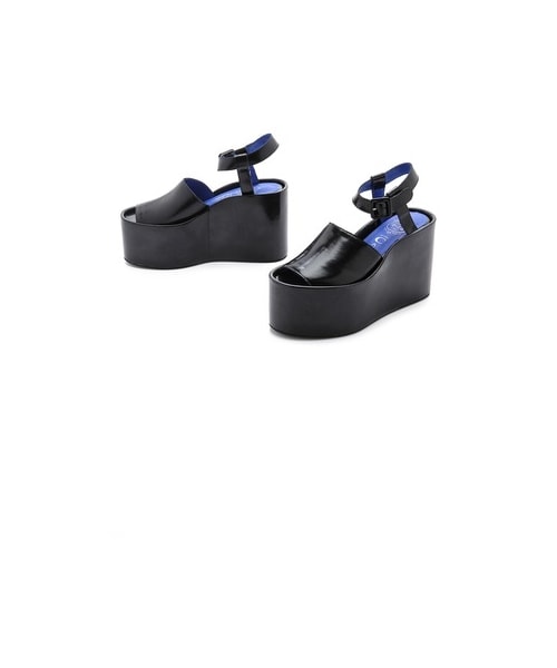 Jeffrey Campbell(ジェフリーキャンベル)の「Jeffrey Campbell Chynna Flatform Sandals(その他シューズ・レディース・Black・8/8.5/10/9.5/7/7.5/6/9/6.5/11)」の2枚目の写真