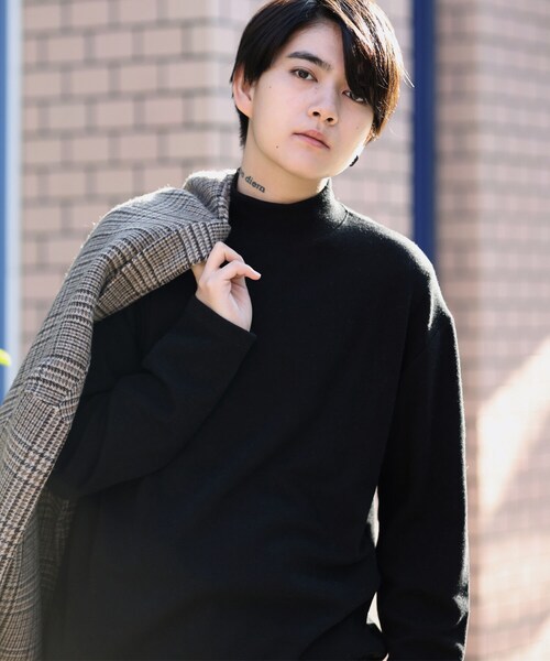 BOYSHE（ボーイシー）の「高密度ニット  ハイネックプルオーバー　ブラック【2 size】（ニット/セーター・レディース・その他）」の6枚目の写真