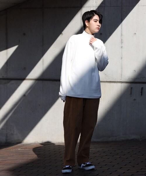 BOYSHE（ボーイシー）の「高密度ニット  ハイネックプルオーバー　オフホワイト【2 size】（ニット/セーター・レディース・その他）」の6枚目の写真