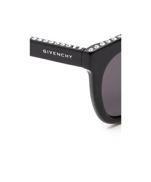 GIVENCHY（ジバンシイ）の「Givenchy Swarovski Crystal Rim Sunglasses（サングラス・Black/Smoke・One Size）」の4枚目の写真
