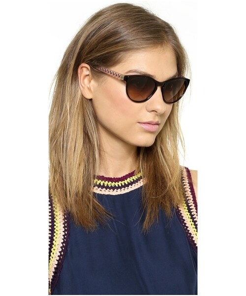 TORY BURCH(トリーバーチ)の「Tory Burch Round Sunglasses(サングラス・Blue Tortoise/Teal Gradient/Dark Tortoise/Navy Orange・One Size)」の4枚目の写真