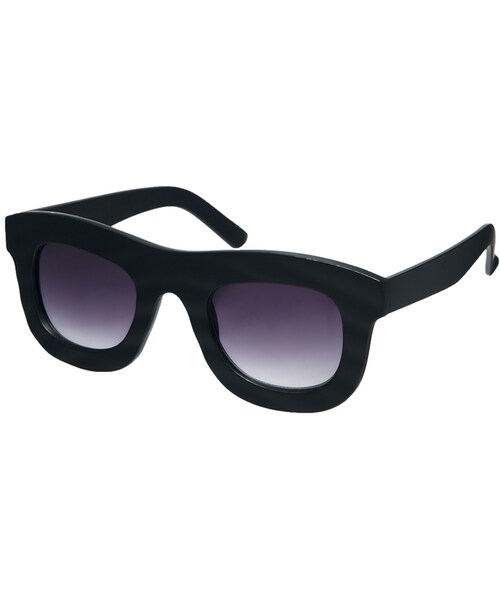 asos（エイソス）の「ASOS Chunky Flat Front Retro Sunglasses（サングラス・black・One Size）」の3枚目の写真