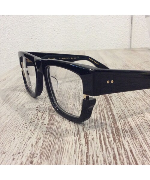 小物 DITA SEKTON DTX122-53-01AF //BLK-GLD DITA SEKTON DTX122-53-01AF //BLK-GLD - メルカリ