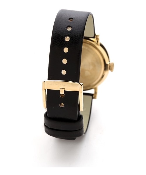 Marc by Marc Jacobs（マークバイマークジェイコブス）の「Marc by Marc Jacobs Leather Baker Watch（アナログ腕時計・Black・One Size）」の2枚目の写真