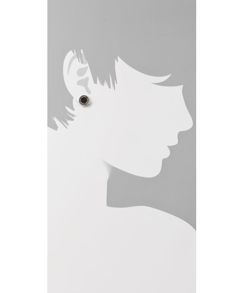 Marc by Marc Jacobs（マークバイマークジェイコブス）の「Marc by Marc Jacobs Logo Disc Stud Earrings（ピアス（両耳用）・Cream/Black (Oro)・One Size）」の11枚目の写真