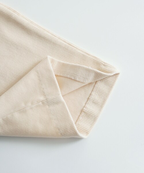 BOYSHE（ボーイシー）の「コーデュロイワイド・テーパードパンツ　アイボリー（その他パンツ・レディース・その他）」の14枚目の写真