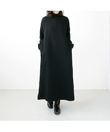 UNIVERSAL TISSU（ユニヴァーサルティシュ）の「UNIVERSAL TISSU｜ ユニヴァーサルティシュ｜シルケットスウェットロングドレス｜UT204CT039｜ブラック（ワンピース）」