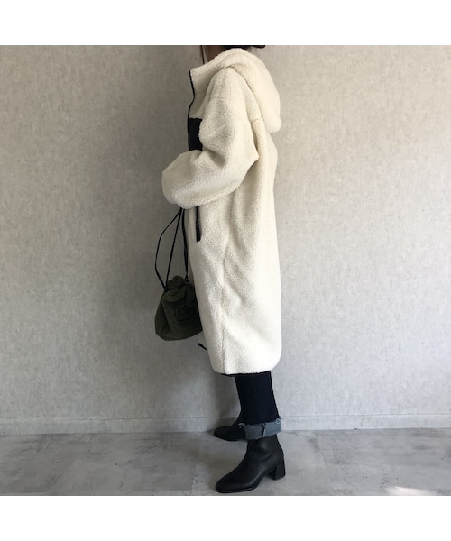 copine(コピン)の「大人カジュアル!ボアフードロングコート(その他アウター・レディース・その他)」の4枚目の写真