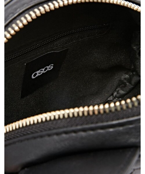 asos（エイソス）の「ASOS Studded Cat Ears Cross Body Bag（ショルダーバッグ・レディース・black）」の4枚目の写真