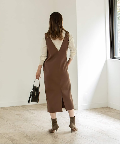 Noble（ノーブル）の「《予約》T/WダブルクロスVネックワンピース