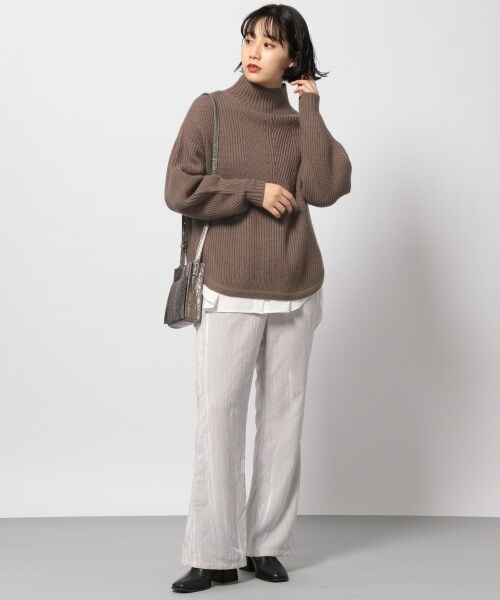 PAGEBOY（ページボーイ）の「【WEB先行予約】クラッシュベロアルーズパンツ（パンツ・レディース・ブラック/グレージュ/ダークブラウン・F）」の8枚目の写真