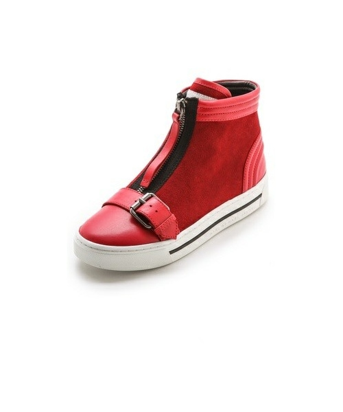 Marc by Marc Jacobs（マークバイマークジェイコブス）の「Marc by