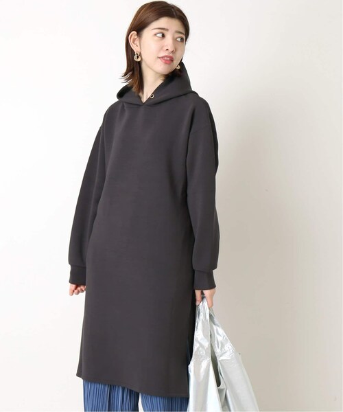 B.C STOCK(ベーセーストック)の「《追加》ダンボールフードワンピース◆(ワンピース/ドレス・ブラック A/フリー/(002)/在庫なし)」の1枚目の写真