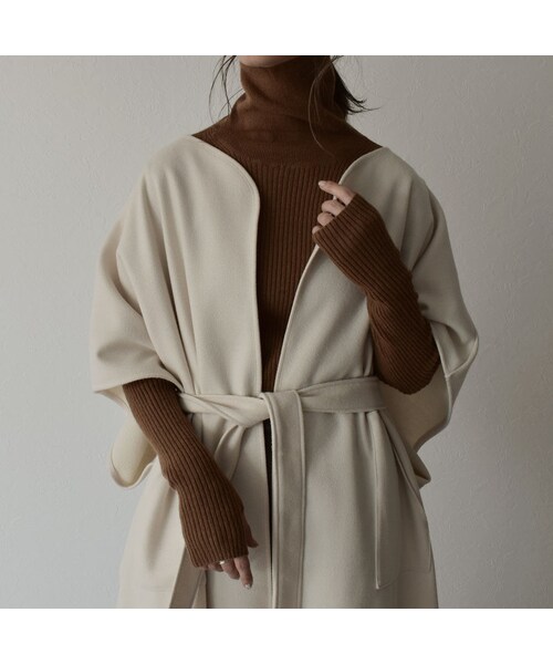 Lavish gate フィンガーホール タートルネック ニット Lavish Gate（ラヴィッシュゲート）の「knit-02101 フィンガーホール