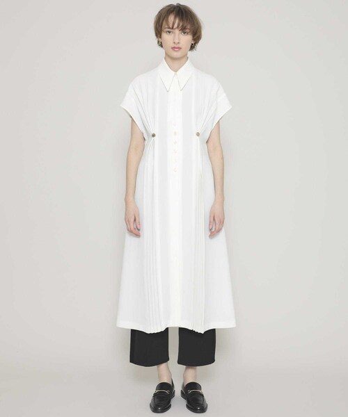 半額以下で買えるクーポン特集 AKIRANAKA（アキラナカ）の「プリーツワンピース（）」 WEAR - ワンピース