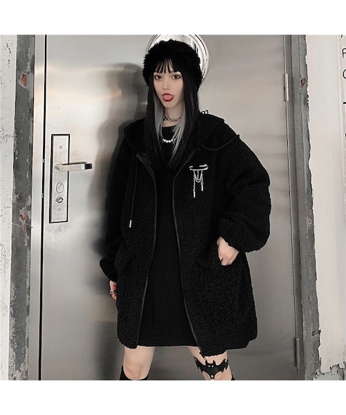 no brand（ノーブランド）の「悪魔の角 フード ボアジャケット ボア