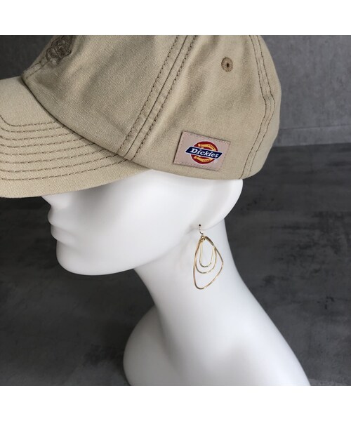 copine(コピン)の「華奢変形サークル3連ピアス/イヤリング【クリックポスト対象商品】(ピアス(両耳用)・レディース・その他)」の4枚目の写真