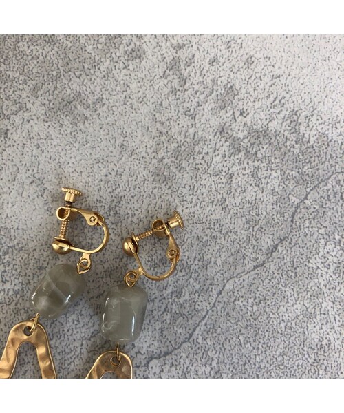 copine（コピン）の「ストーン×変形ゴールドピアス/イヤリング【クリックポスト対象商品】（ピアス（両耳用）・レディース・その他）」の11枚目の写真