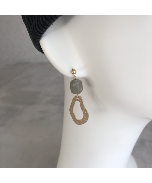 copine（コピン）の「ストーン×変形ゴールドピアス/イヤリング【クリックポスト対象商品】（ピアス（両耳用）・レディース・その他）」の9枚目の写真