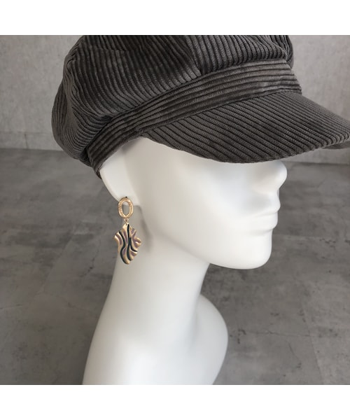 copine（コピン）の「変形カラーモチーフピアス/イヤリング【クリックポスト対象商品】（ピアス（両耳用）・レディース・その他）」の9枚目の写真