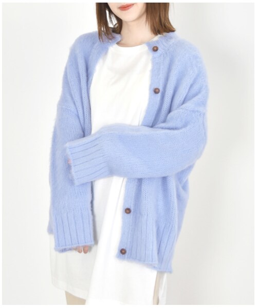 w closet(ダブルクローゼット)の「3G起毛加工カーディガン(トップス・レディース・オフホワイト/オレンジ/サックス・FREE/M/L)」の6枚目の写真