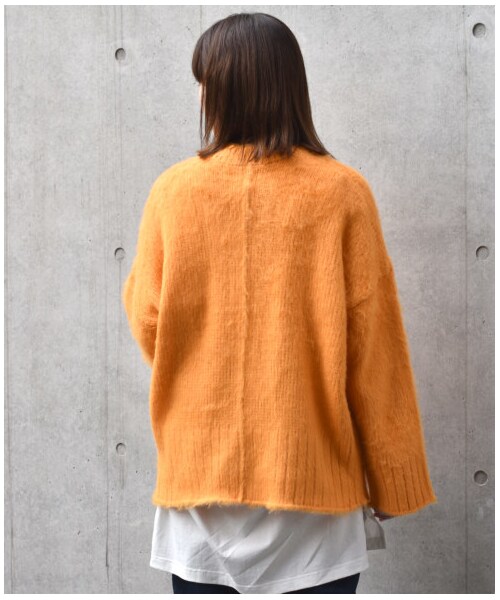 w closet(ダブルクローゼット)の「3G起毛加工カーディガン(トップス・レディース・オフホワイト/オレンジ/サックス・FREE/M/L)」の16枚目の写真