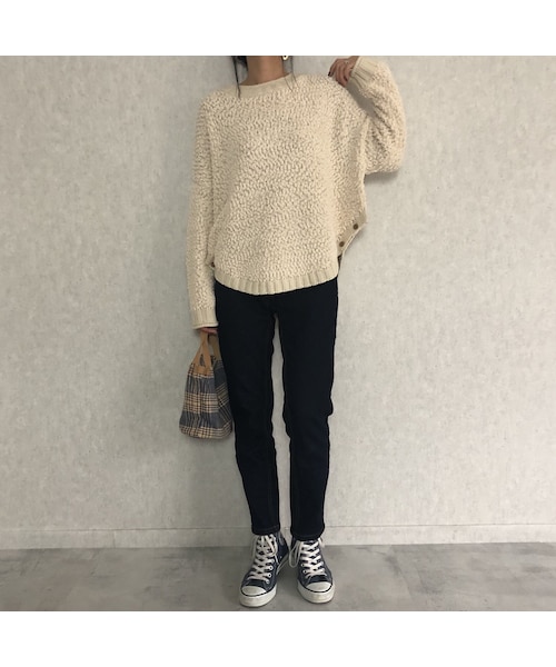 copine（コピン）の「12月2日再入荷!ふわっとした柔らかな肌触り！サイドボタンデザインラウンドヘムゆるニット(2color)（ニット/セーター・レディース・その他）」の10枚目の写真