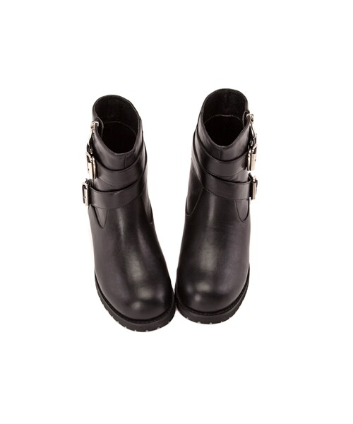 gracegift（グレースギフト）の「層次感金釦皮帶工程短靴（シューズ・レディース・黑/咖/棕・35/36/37/38/39/40/41）」の3枚目の写真