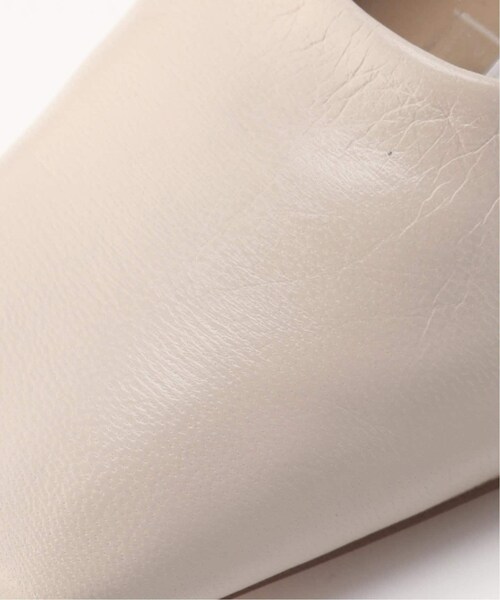 LE TALON(ルタロン)の「GRISE レザースクエア2WAYフラット(シューズ・ブラック A/22/残り1点/22.5/在庫あり/23/23.5/24/24.5/25/残り3点)」の14枚目の写真