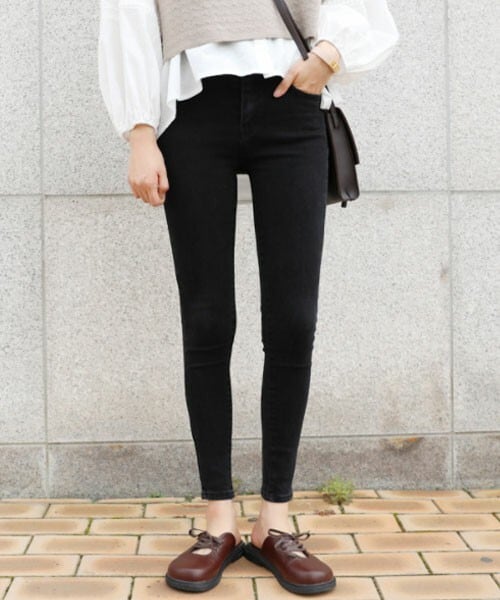 DHOLIC STYLE（ディーホリックスタイル）の「[66girls] スリムスキニーデニムパンツ（デニムパンツ・レディース・ブルー/ブラック・S/M/Ｌ/XL/2XL/L）」の2枚目の写真