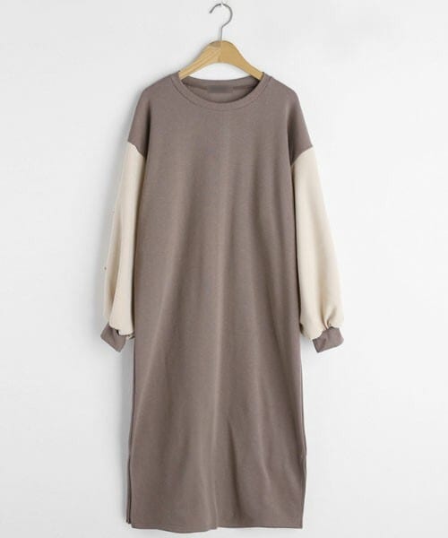 DHOLIC（ディーホリック）の「裏起毛タックスリーブワンピース（ワンピース・レディース・ブルー/ブラウン・FREE）」の2枚目の写真