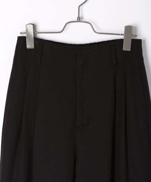 PAGEBOY（ページボーイ）の「【WEB先行予約】チンツハイウエストタックパンツ（パンツ・レディース・ブラック/グレージュ/アイスブルー・F）」の12枚目の写真