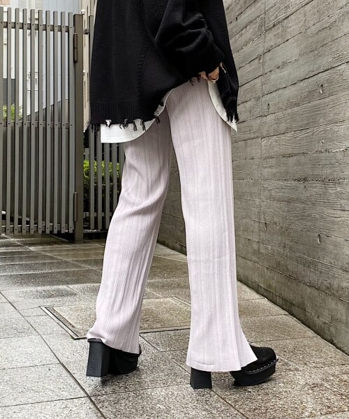 PAGEBOY（ページボーイ）の「【WEB先行予約】プリーツニットパンツ（パンツ・レディース・ブラック/グレージュ/ミントブルー・F）」の2枚目の写真