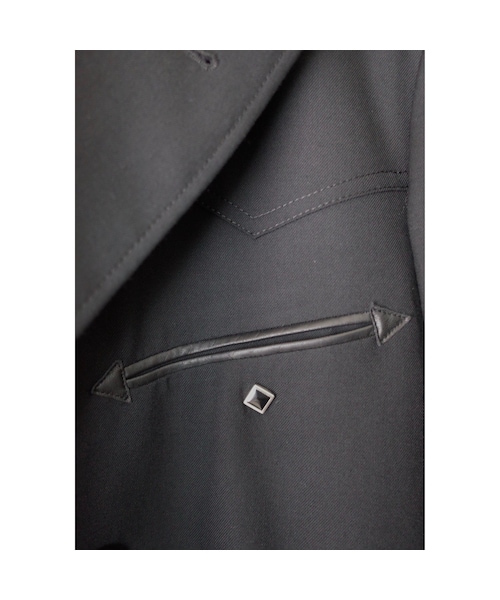 STORES.jp(ストアーズドットジェーピー)の「WESTERN D RING TRENCH COAT -SERGE WOOL-(トレンチコート・メンズ・その他)」の3枚目の写真