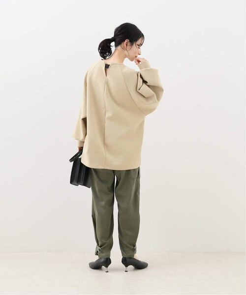 B.C STOCK(ベーセーストック)の「《追加》Wスムース バックシャンプルオーバー◆(トップス・ブラック/フリー/在庫あり)」の11枚目の写真