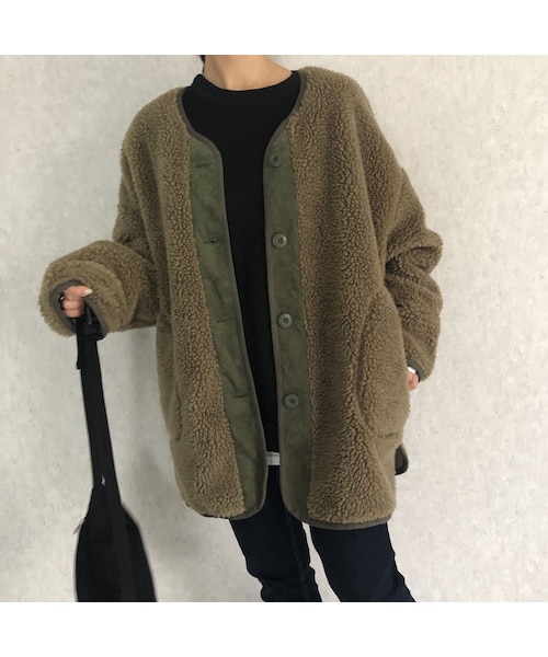 copine（コピン）の「12月10日再々入荷！ゆったりオーバーサイズ！コーデュロイ切替デザインノーカラーボアコート（その他アウター・レディース・その他）」の12枚目の写真