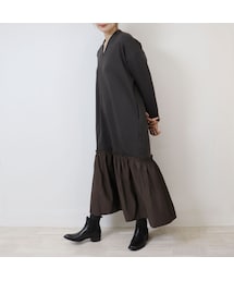 STORES.jp（ストアーズドットジェーピー）の「Abientot select!｜Vあき裾異素材ドッキングワンピース｜O2030（ワンピース・レディース）」