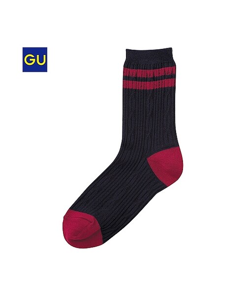 GU（ジーユー）の「（GU）クルーソックスＡ（WOMEN ⁄ ソックス・レディース・OFF WHITE/NAVY・-）」の2枚目の写真