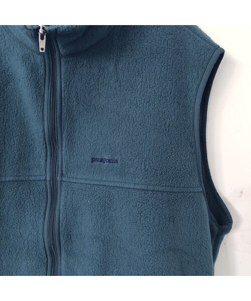 patagonia（パタゴニア）の「USA製PATAGONIA シンチラフリースベスト緑