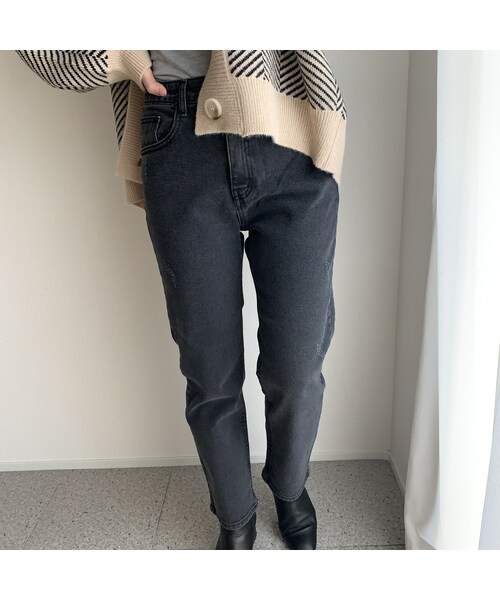 STORES.jp(ストアーズドットジェーピー)の「ブラックデニム(mom)(デニムパンツ)」 WEAR