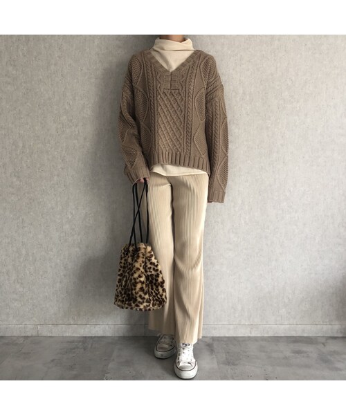 copine（コピン）の「大人可愛いニット！Vネックケーブル編みニット(3color)（ニット/セーター・レディース・その他）」の6枚目の写真