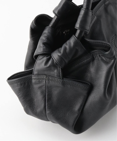 HIROB（ヒロブ）の「LOEWE ナッパアイレ（バッグ・ブラック/フリー/残り1点）」の15枚目の写真