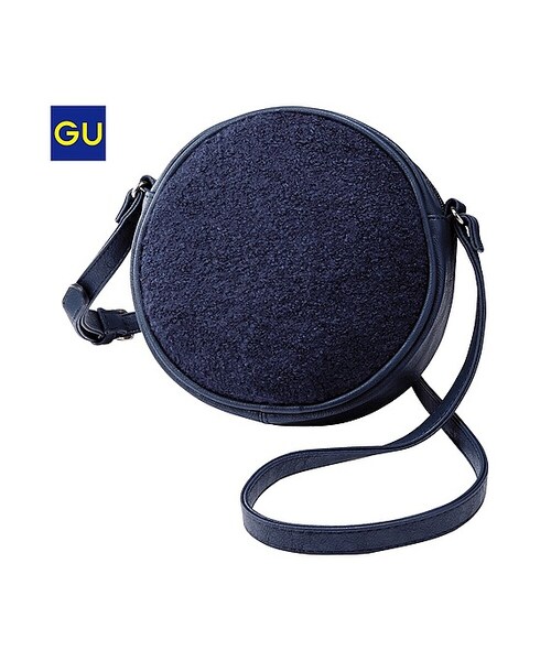 GU(ジーユー)の「(GU)WOMENサークルポシェット(WOMEN ⁄ バッグ・レディース・BLACK/RED/NAVY・-)」の2枚目の写真